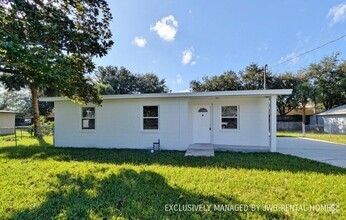 Building Photo - 11912 Betula Rd