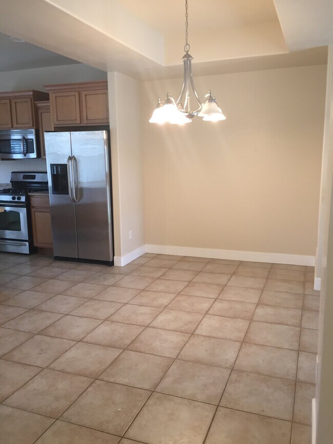 Foto del edificio - 1057 Garden Bend Pl