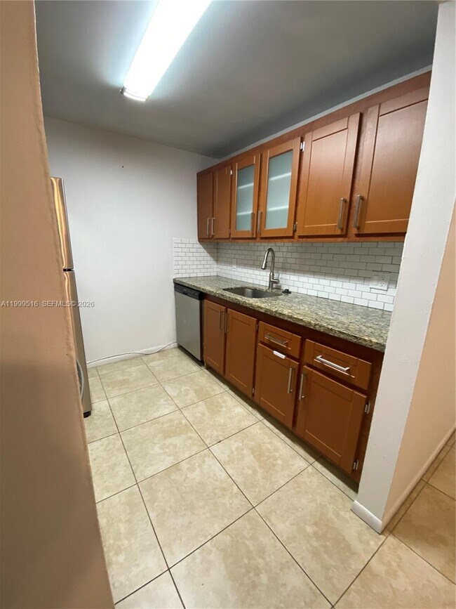 Foto del edificio - 301 SW 135th Ave