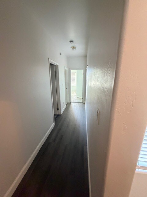 Foto del edificio - 11118 Snowcreek Falls Ave