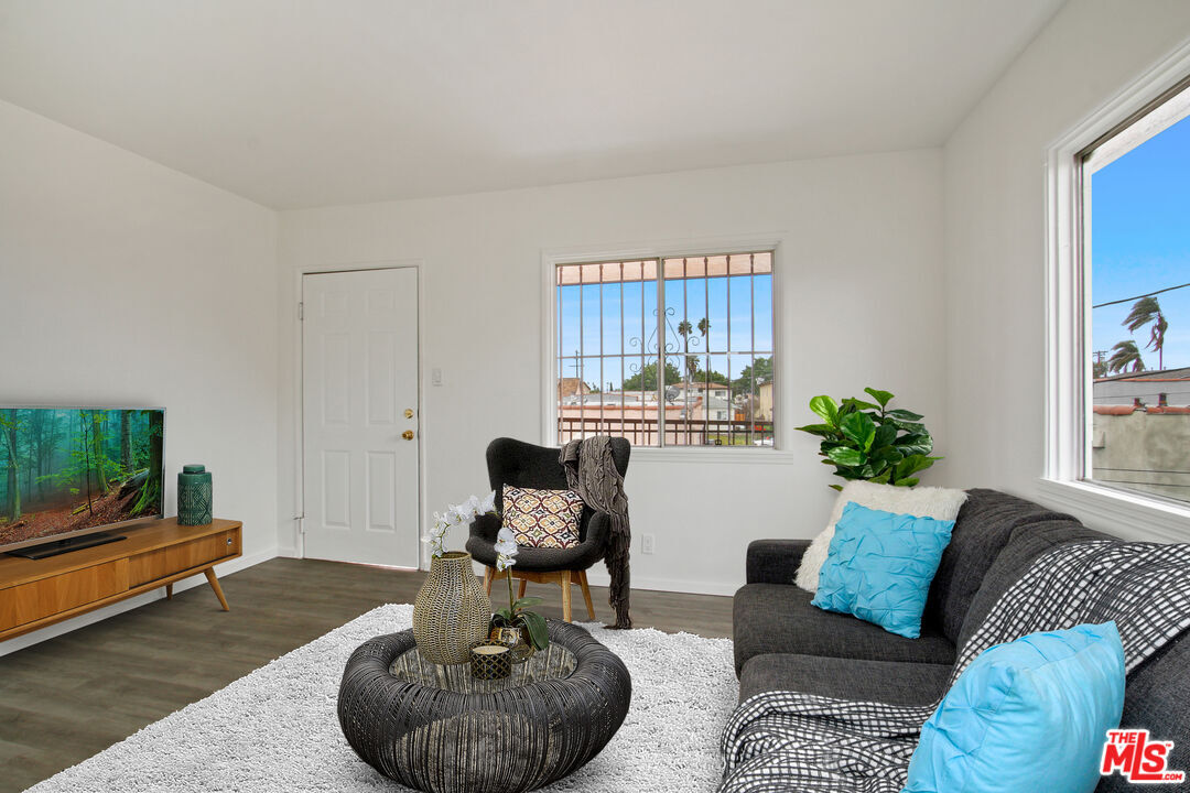 Foto principal - 1516 W 85th St