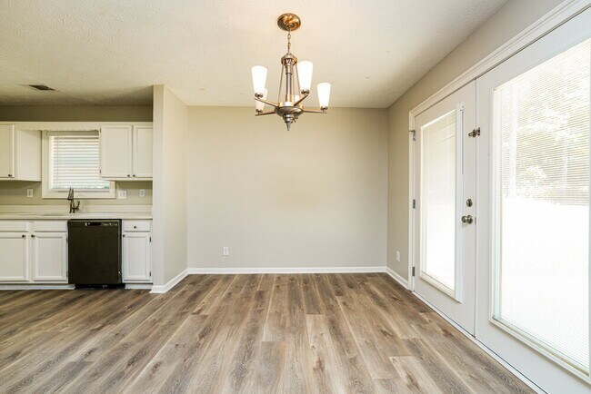 Foto del edificio - 2600 Trotters Walk Trail