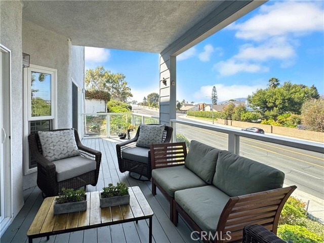 Building Photo - 24451 Lantern Hill Dr