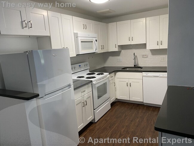 Photo - 134 Summer St Unit #4 Apartment