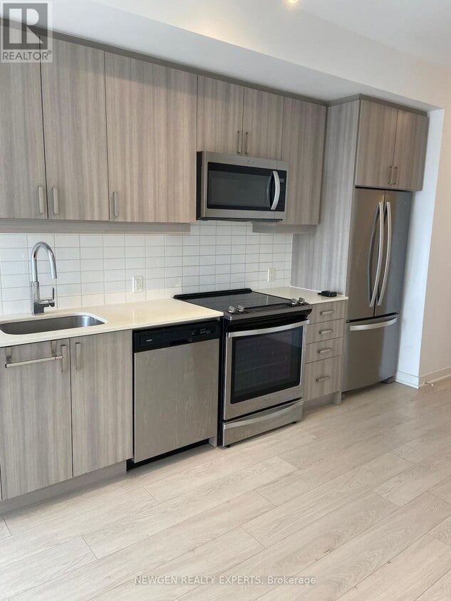 8308 Nahani Way, Mississauga, ON L4Z 0C6 House for Rent in