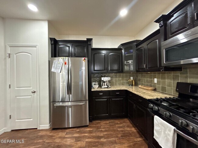 Foto del edificio - 7349 Skyrocket Dr