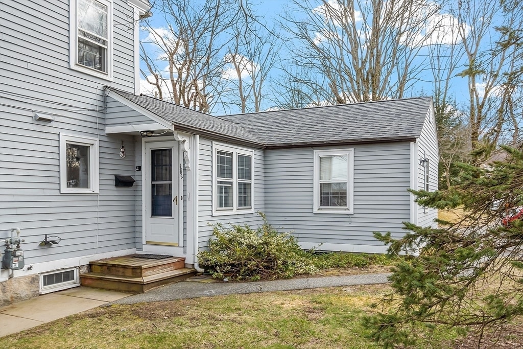 Primary Photo - 189 Andover St