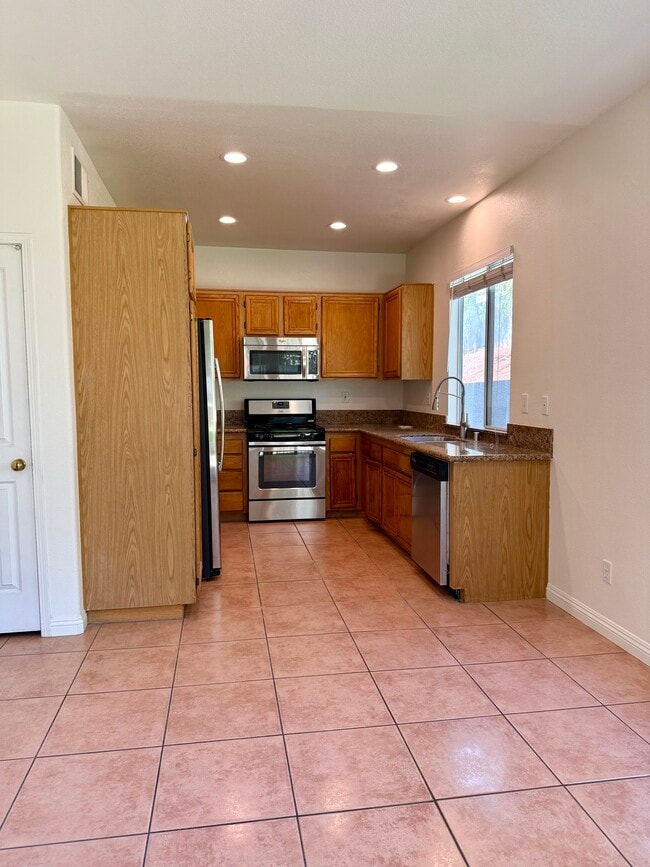 Kitchen - 30863 Orleans Ct