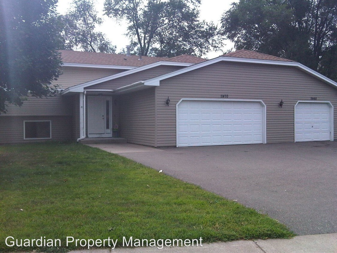 Foto principal - 11460-11470 Foley Blvd NW
