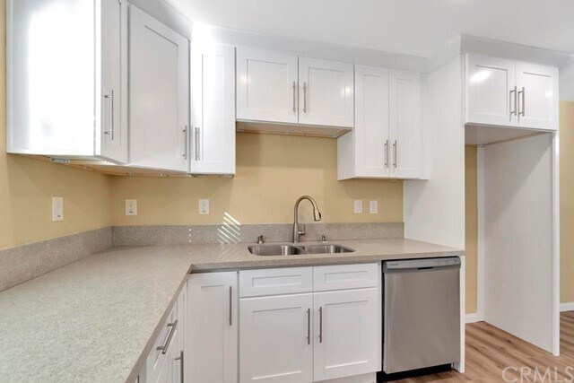 Foto del edificio - 1109 N Mulberry St