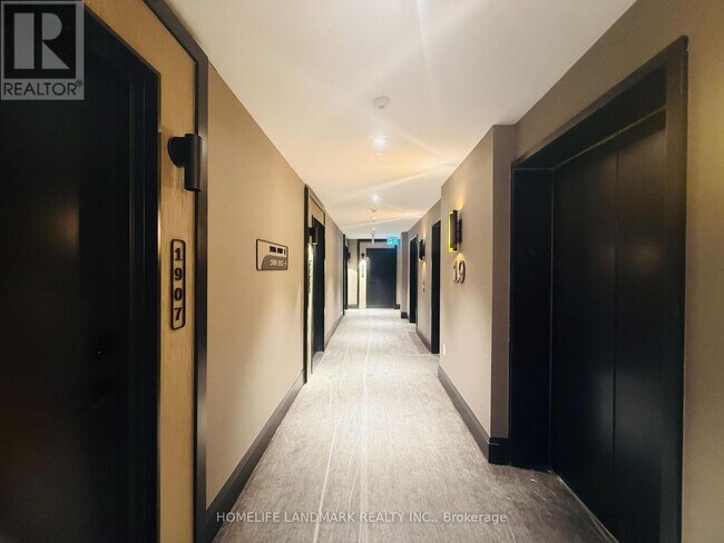 Building Photo - 36 Olive Ave