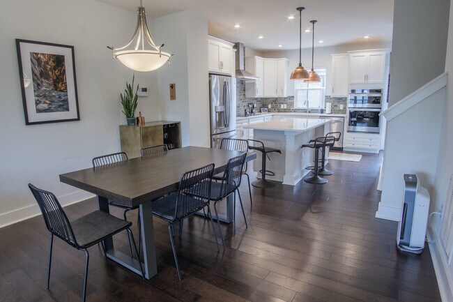Foto del edificio - 3826 Sky Haven Dr