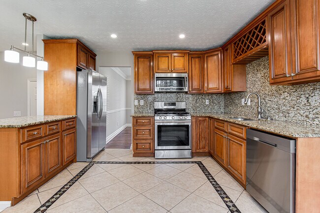Foto del edificio - 330 Old Preston Ct