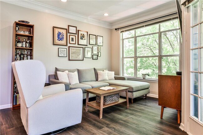 Foto del edificio - 955 Juniper St NE