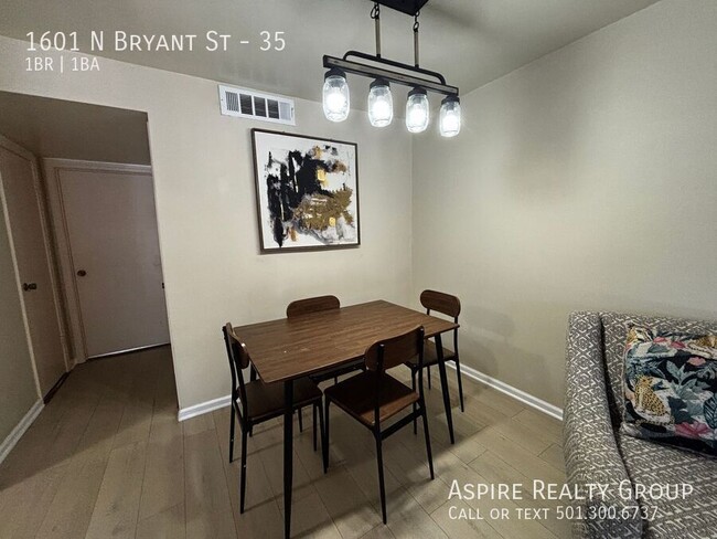 Building Photo - 1601 N Bryant St