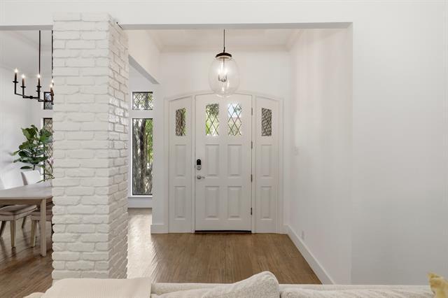 Foto del edificio - 8710 Sanshire Ave