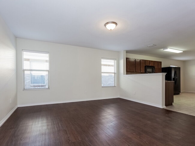 Foto del edificio - 9036 Sun Haven Way