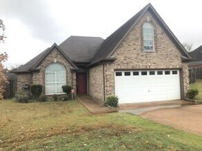 Building Photo - 1304 Chatman Way