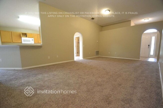 Building Photo - 14007 Econ Woods Ln