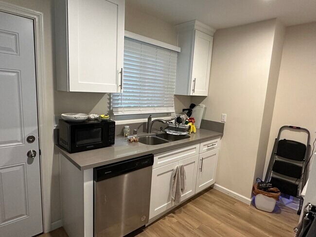 Foto del edificio - Cross Apartments