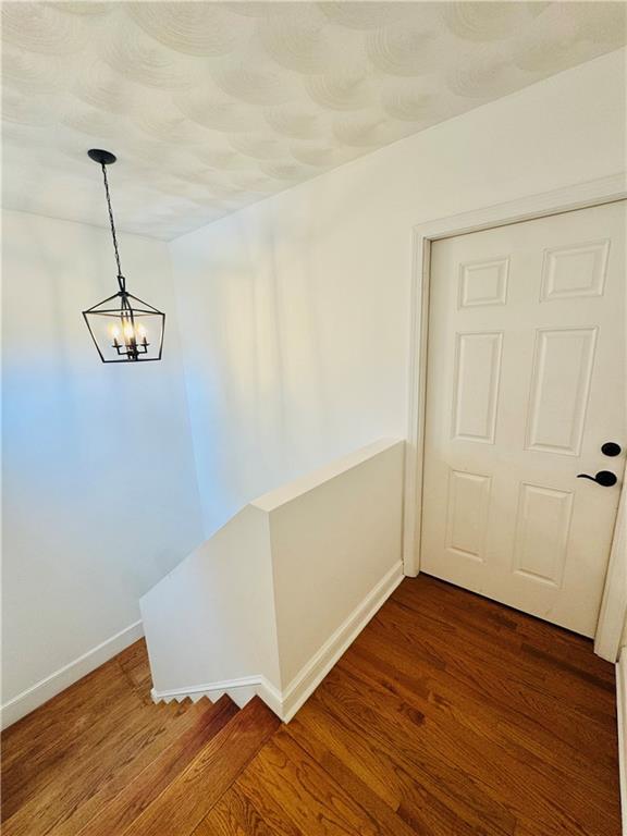 Building Photo - 25 Towanda Dr