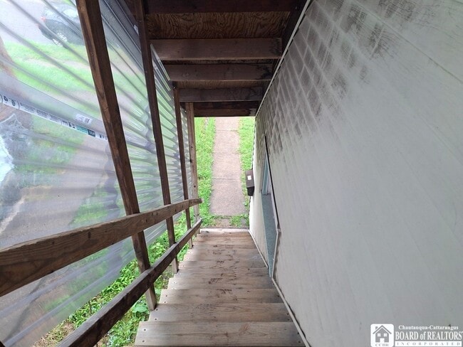 Foto del edificio - 11 Prather Ave