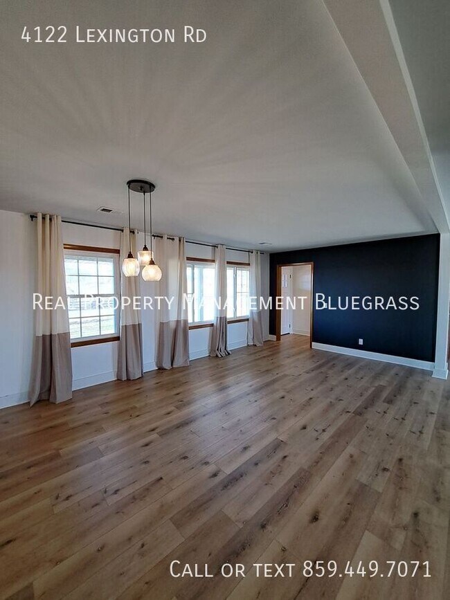 Foto del edificio - 4122 Lexington Rd