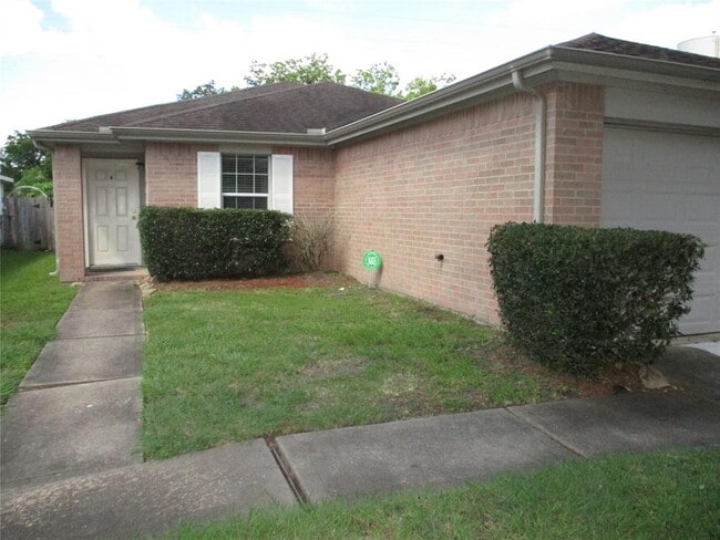 Building Photo - 3151 Lexington Lake Dr
