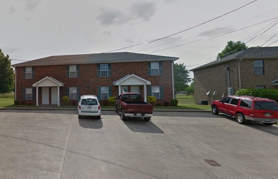 Foto del edificio - 371 Peabody Dr