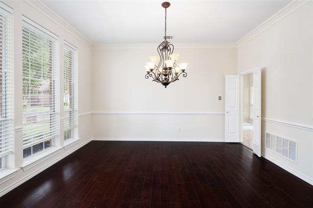 Building Photo - 2520 Hickory Ridge Dr
