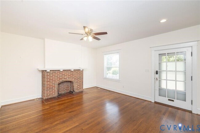 Foto del edificio - 2302 Maplewood Ave