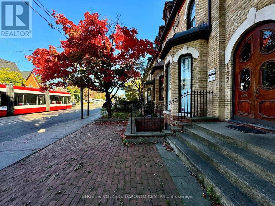 Primary Photo - 167 Carlton St.