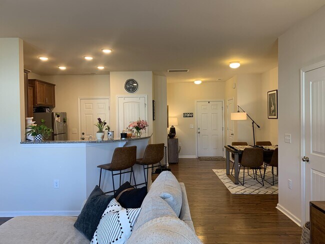 Foto del edificio - 1008 Rocketcress Dr