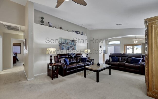 Building Photo - 6031 Castano Dr