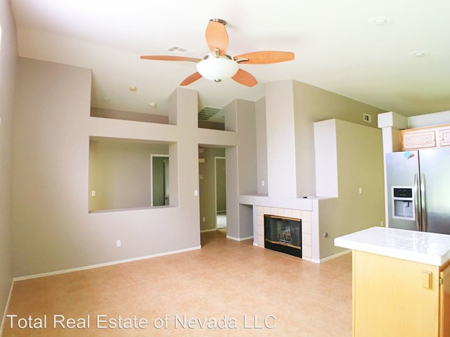 Building Photo - 5520 Oakwood Ridge St