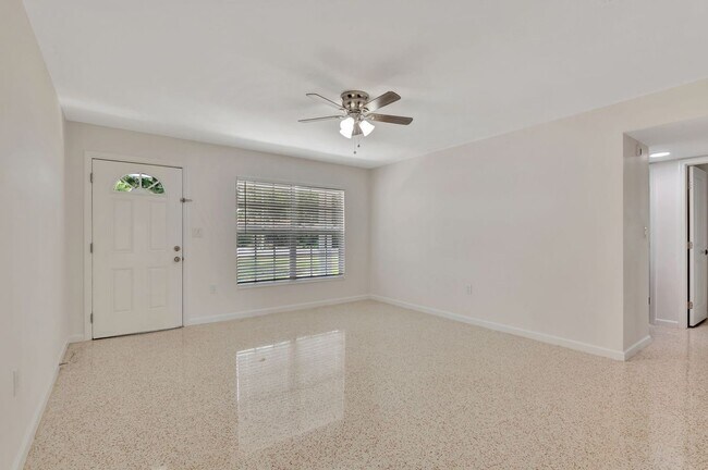 Foto del edificio - 4714 W Vasconia St