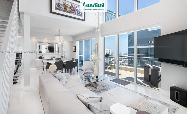 Foto del edificio - 60 SW 13th St