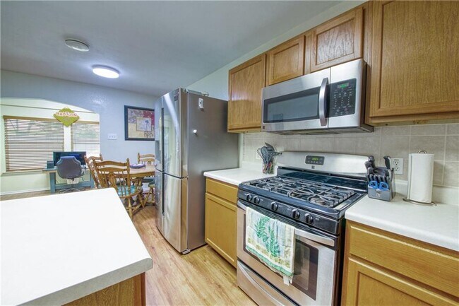 Foto del edificio - 301 Nicole Way