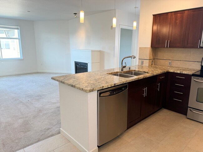 Foto del edificio - 5440 Leary Ave NW
