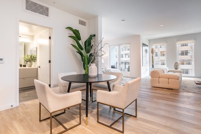 Foto del edificio - The Gemma