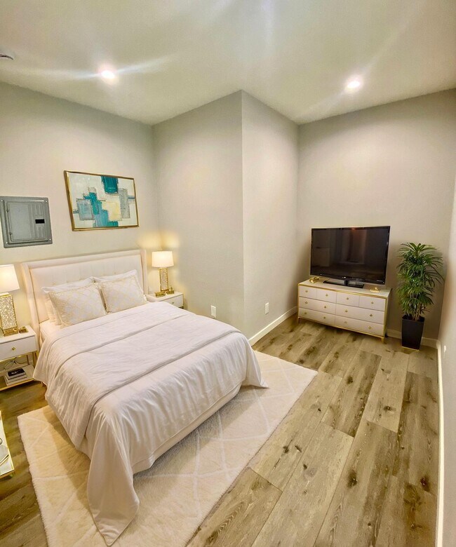 Foto del edificio - Sweet Spot Alert! Cozy 1 Bed in the Heart ...