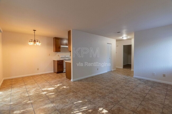 Building Photo - 3591 Quail Lakes Dr