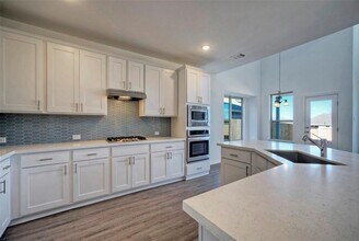 Building Photo - 2428 Demorse Dr