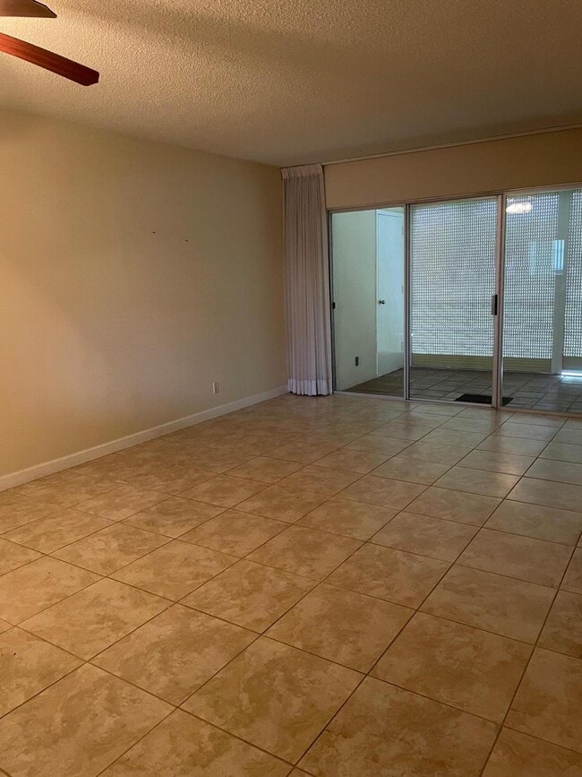 Building Photo - 3661 Via Poinciana