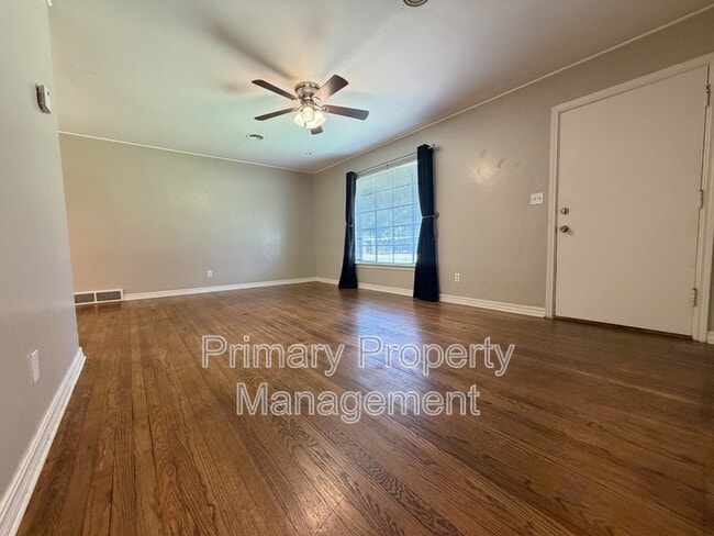 Photo - 1722 Mattern Drive House
