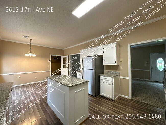 Foto del edificio - 3612 17th Ave NE
