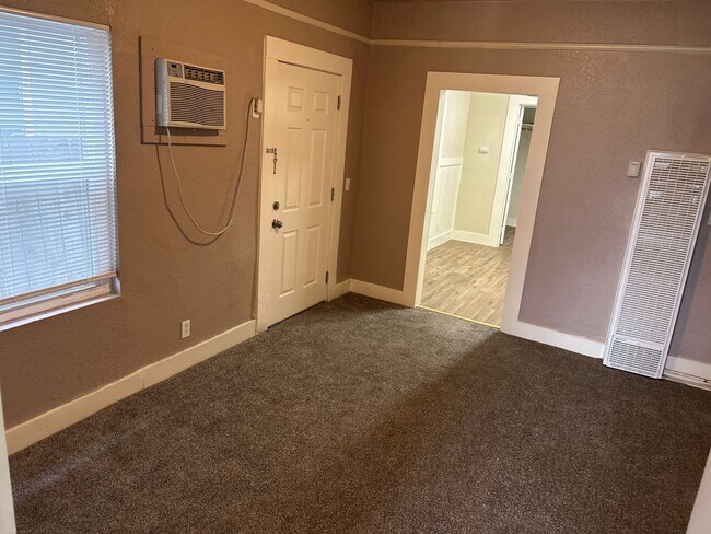 Foto del edificio - Y Street