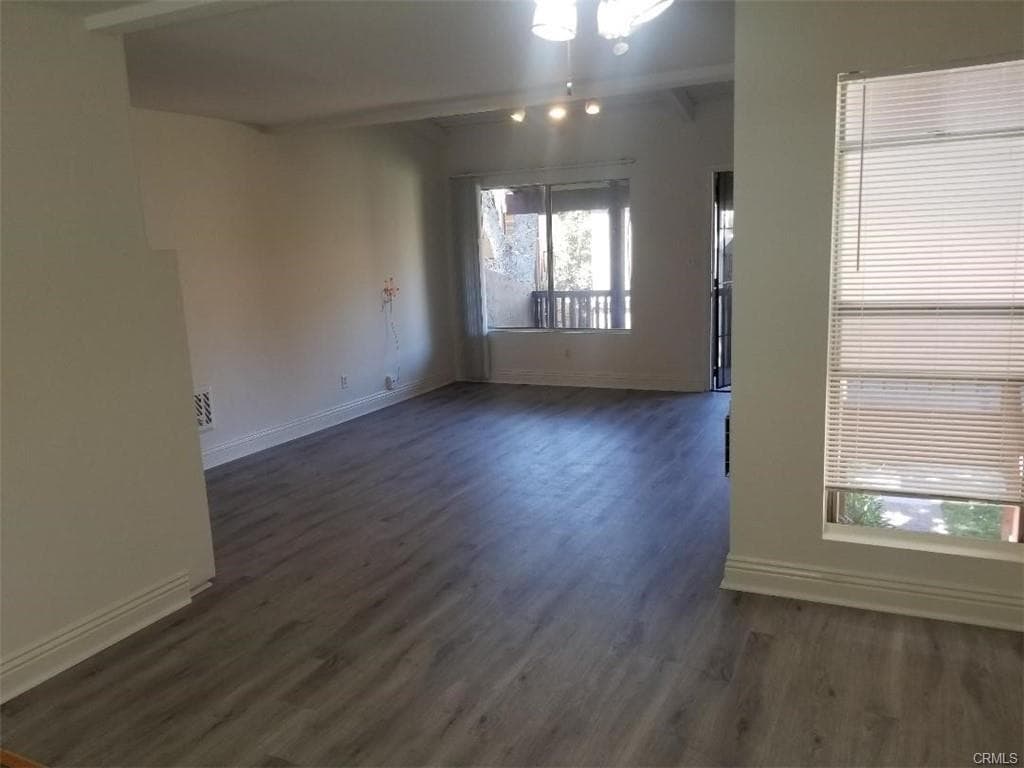 hardwood style vinyl floors - 1040 W MacArthur Blvd