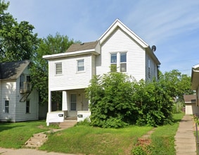 Building Photo - 1507 Avon St