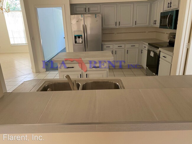 Building Photo - 5 br, 3 bath House - 3806 Wimbledon Drive